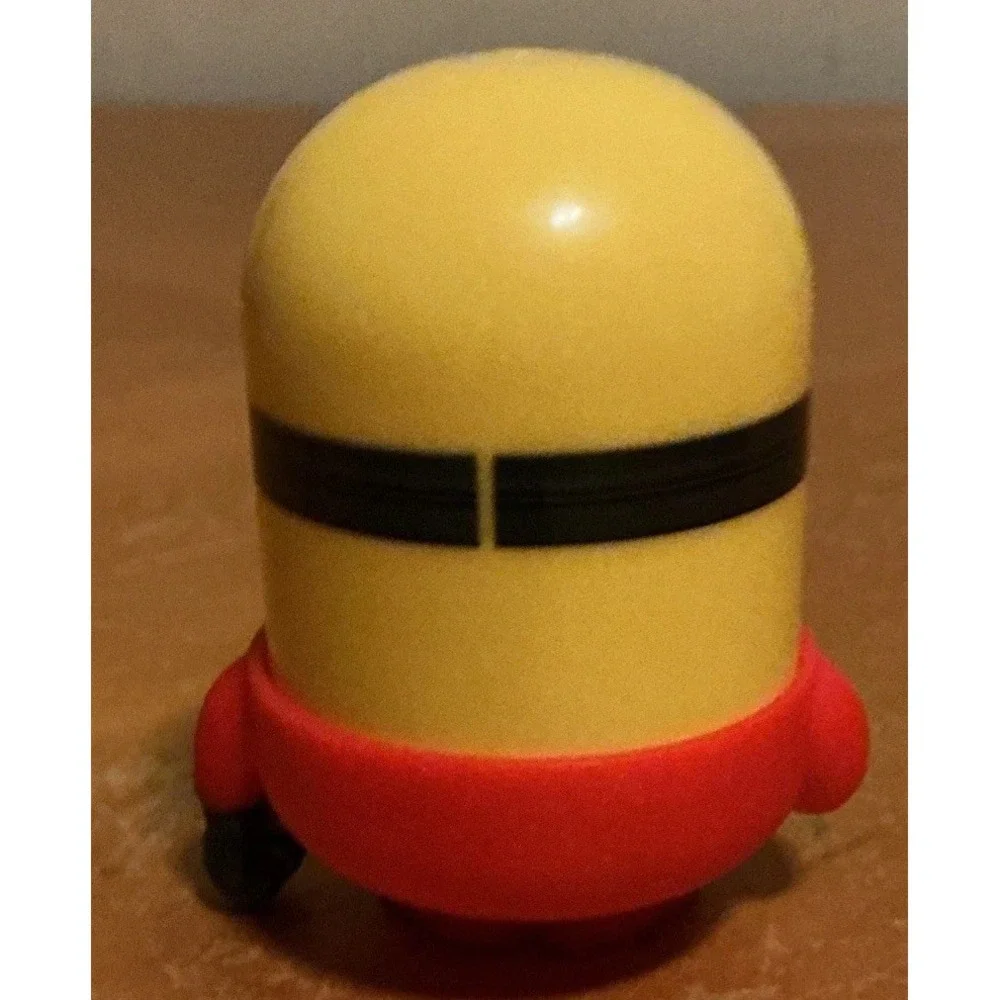 2024 McDonalds Despicable Me 4 Dreamworks Minions HAPPY MEAL Pit Crew Ron No Hat - Picture 3 of 7
